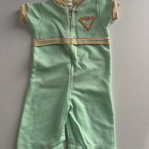 Vintage Carter’s Mint Green Baby One Piece • 3 months 🧸